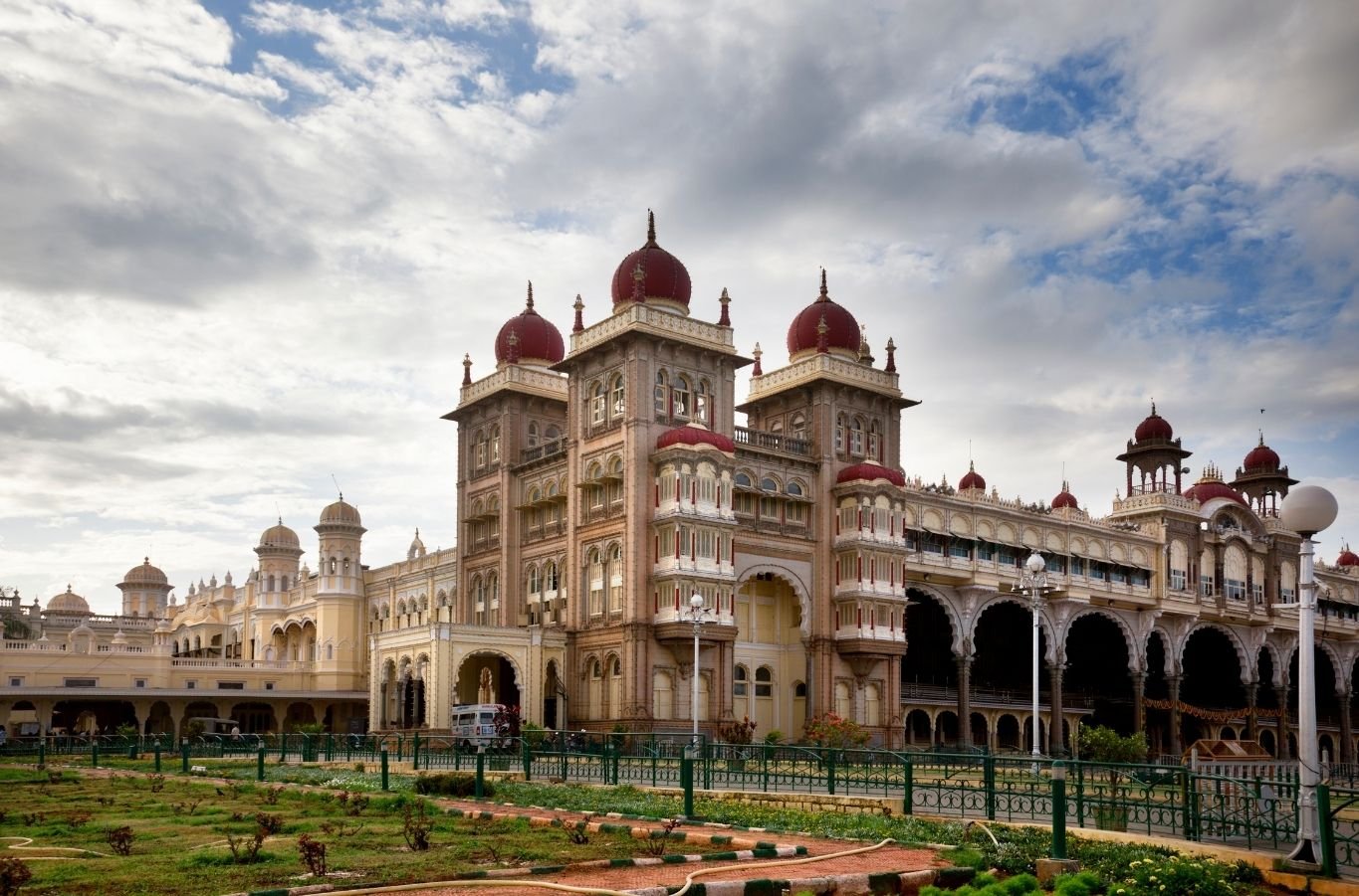 Mysore – Ooty Budget-Friendly Tour Package